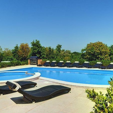 Villas Vea Histria Režanci Extérieur photo