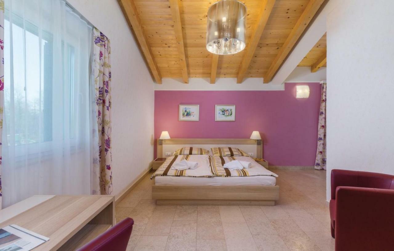 Villas Vea Histria Režanci Extérieur photo