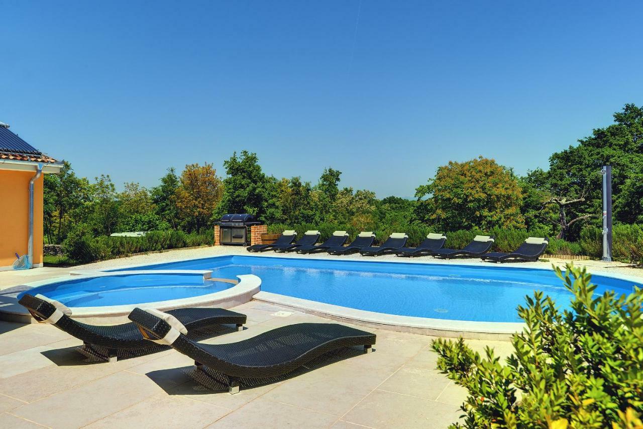 Villas Vea Histria Režanci Extérieur photo