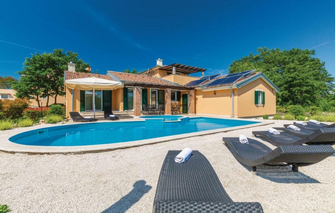 Villas Vea Histria Režanci Extérieur photo