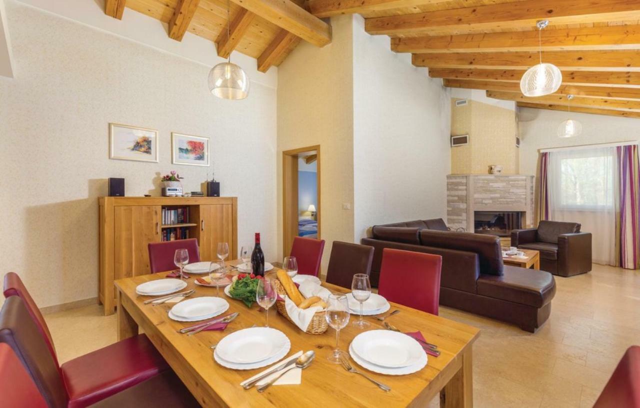 Villas Vea Histria Režanci Extérieur photo