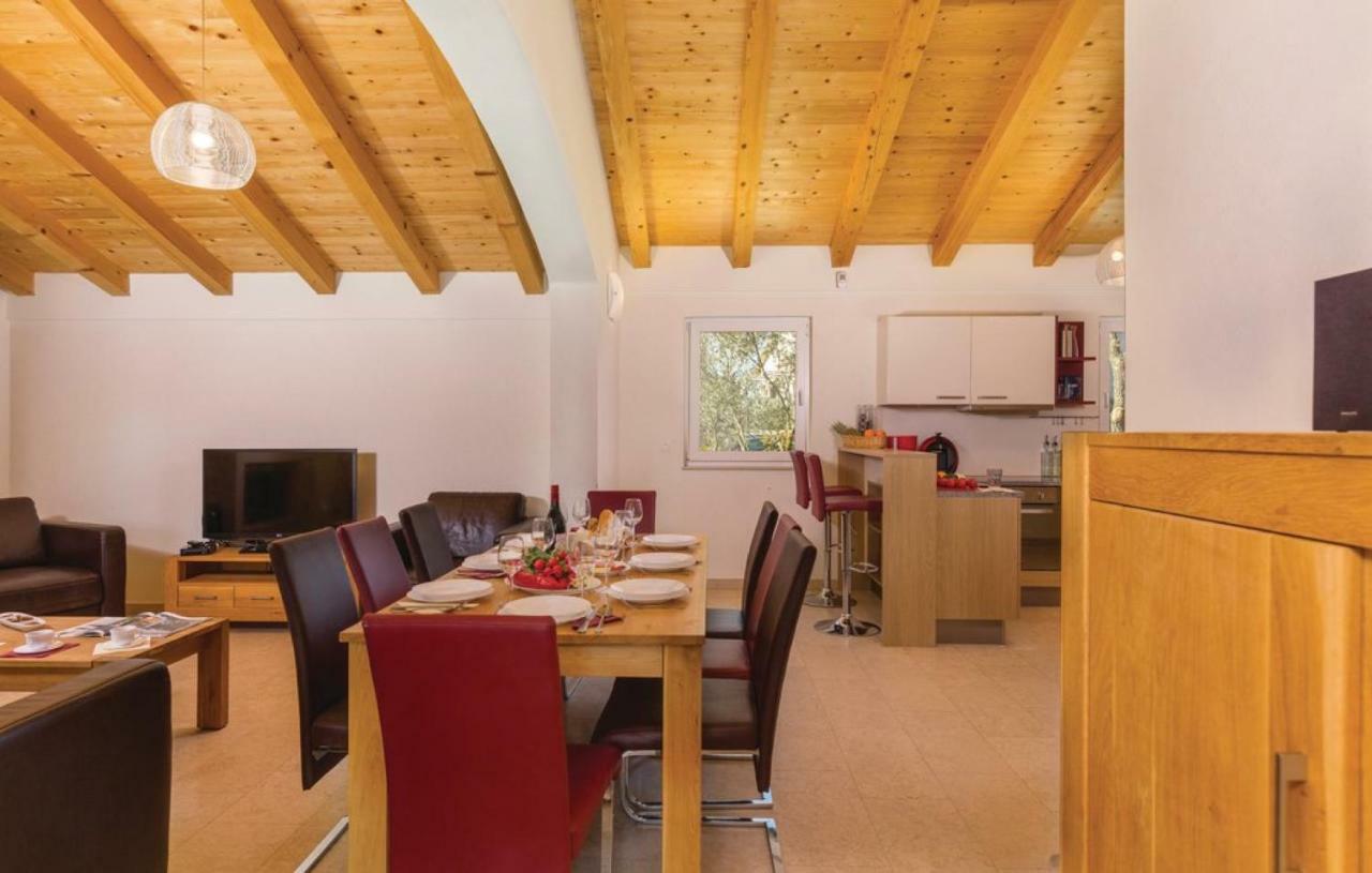 Villas Vea Histria Režanci Extérieur photo